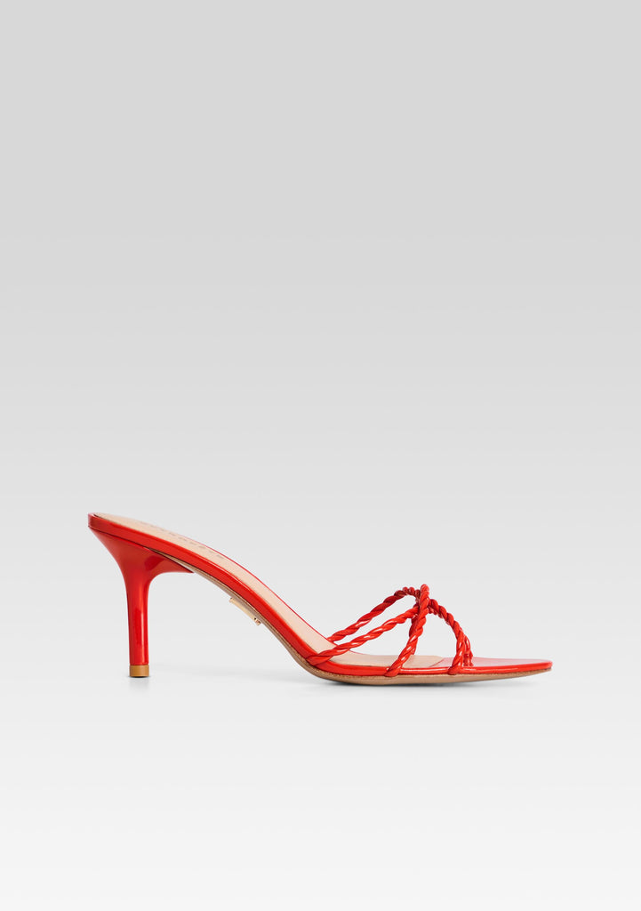 Karolina Sandal – Retrofete