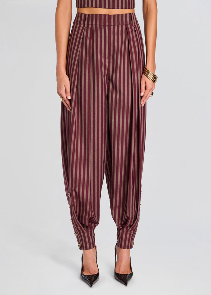 Velora Pant media 1 of 5