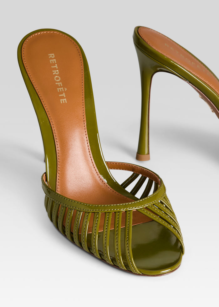 Allistair Sandal media 3 of 5