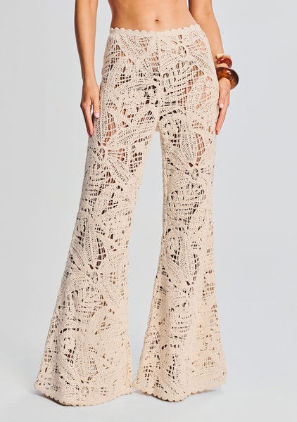 Ecommerce_Crop-