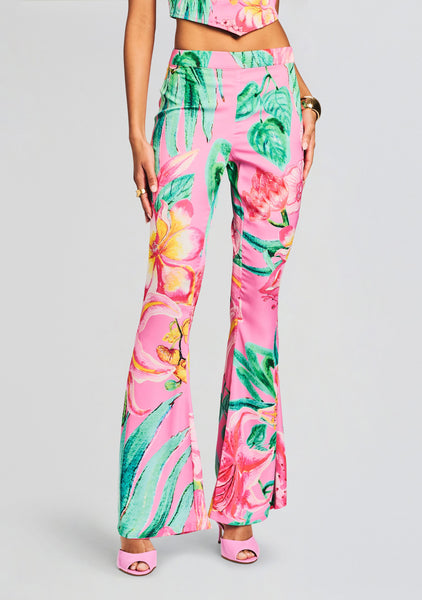 Ecommerce_Crop-231128_MEGANTOP