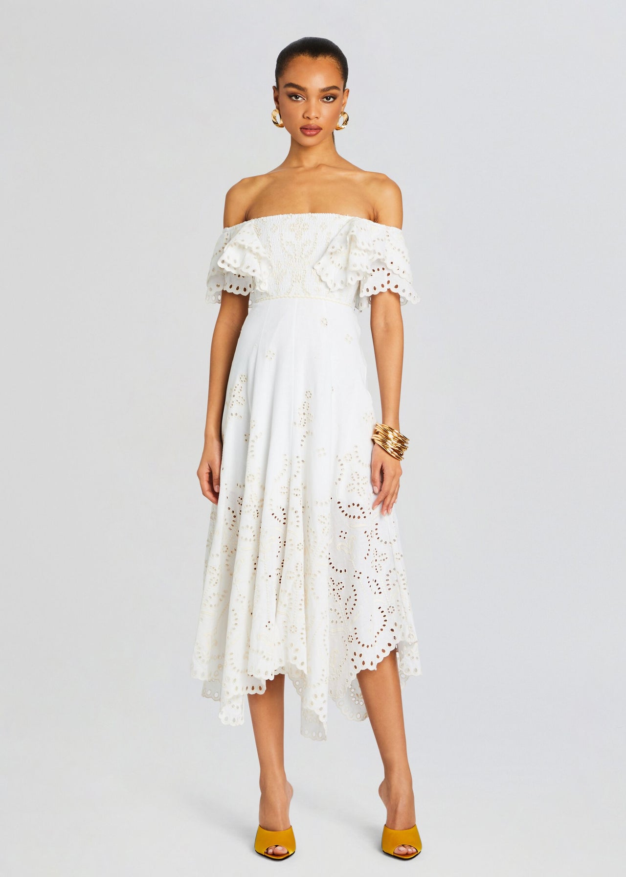 square neck satin wedding dress Simple Satin Basque Waist Wedding Dress A-Line Square Neck Bridal Gown with Bow COCOMELODY CW3503, 25 Days / Ivory / US16-UK18-EUR46