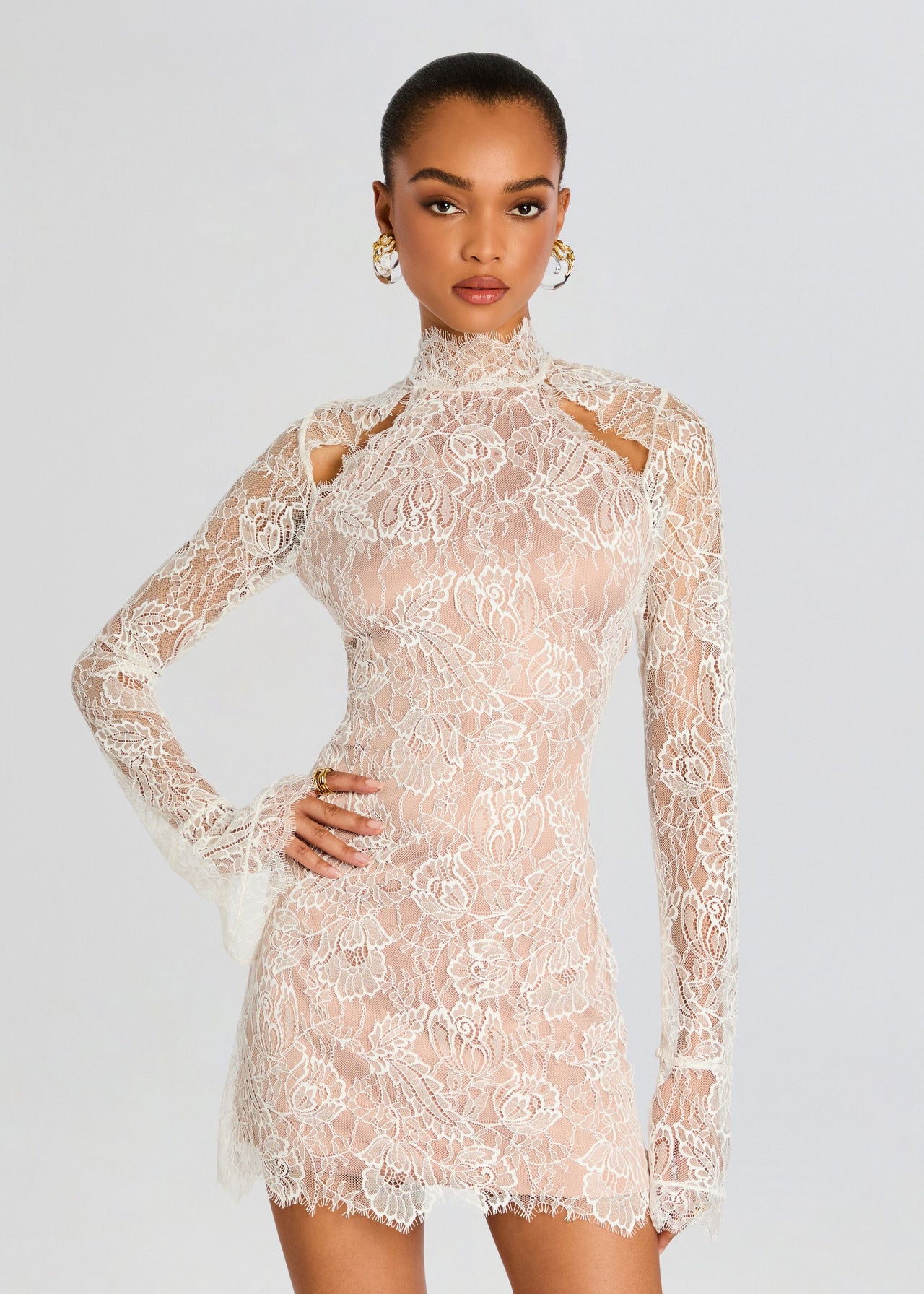 Gilana Lace Dress  Retrofete