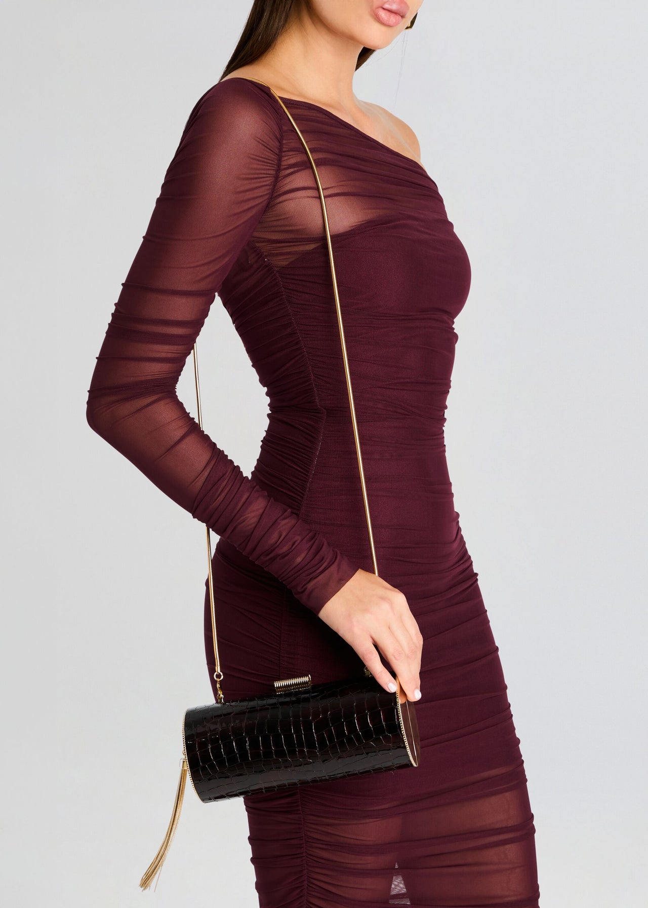 clutch for burgundy dress How to Choose a Clutch for an Embellished Gown