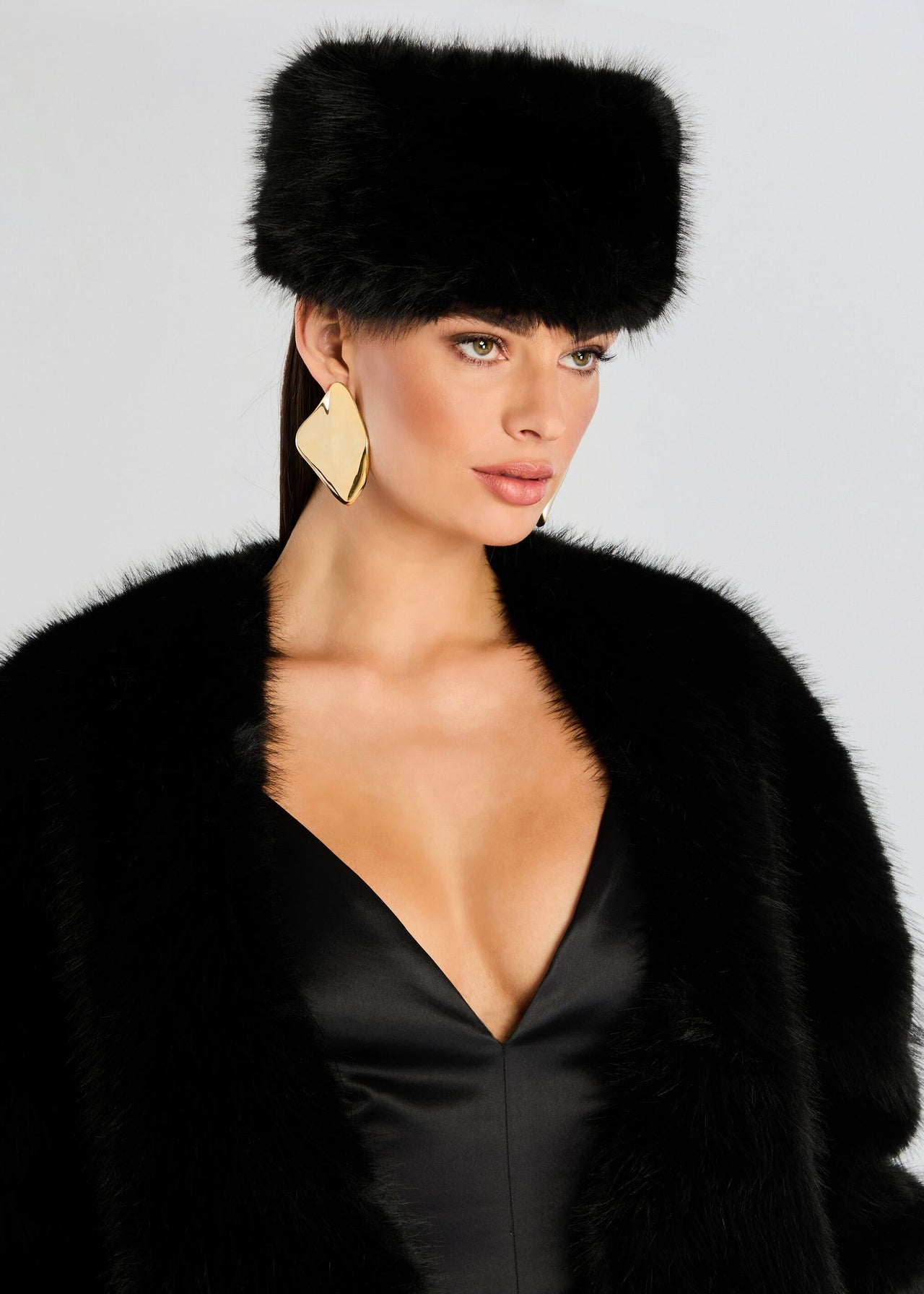 Retrofete Contessa Faux Fur Hat Faux Fur Hat - Beige– Cutely Covered main image 4