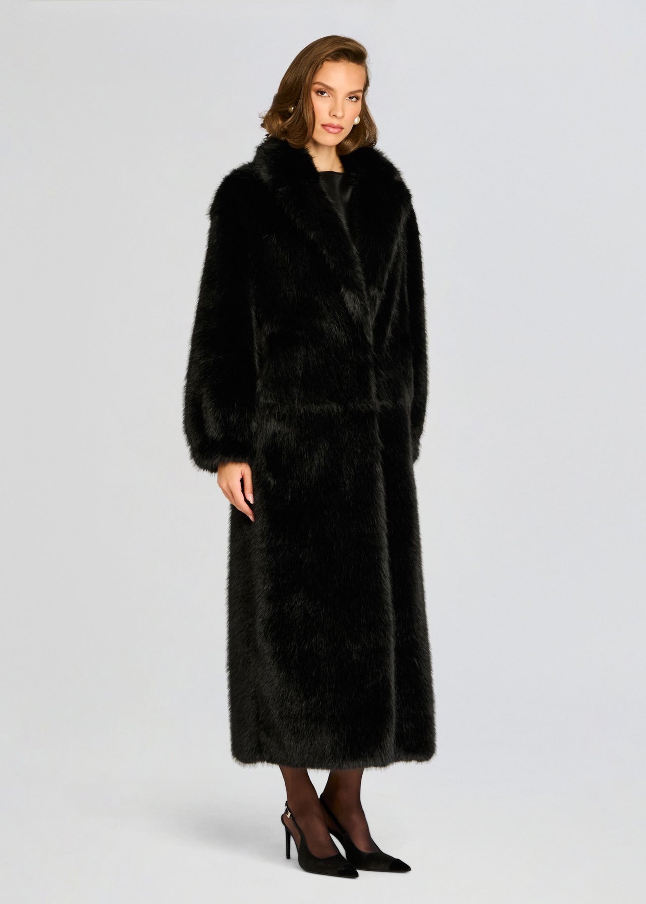 jaedon faux shearling jacket dress in black Retrofête Women's Dasha Fur - December birthday dress inspo designerbridaldiscounts@hotmail.com Size:52 Regular Jacket+46 Waist Adjust 42to48)Height: 5'7
