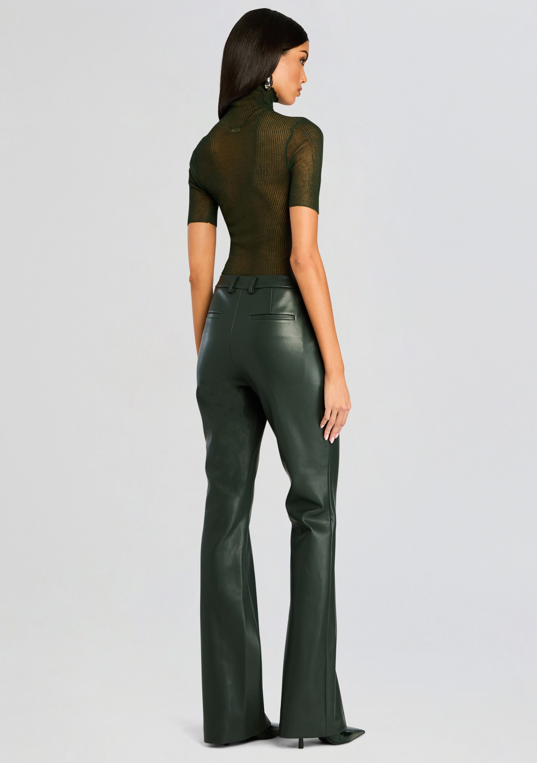 ロレッタ Ronja Vegan Leather Trouser – Retrofete