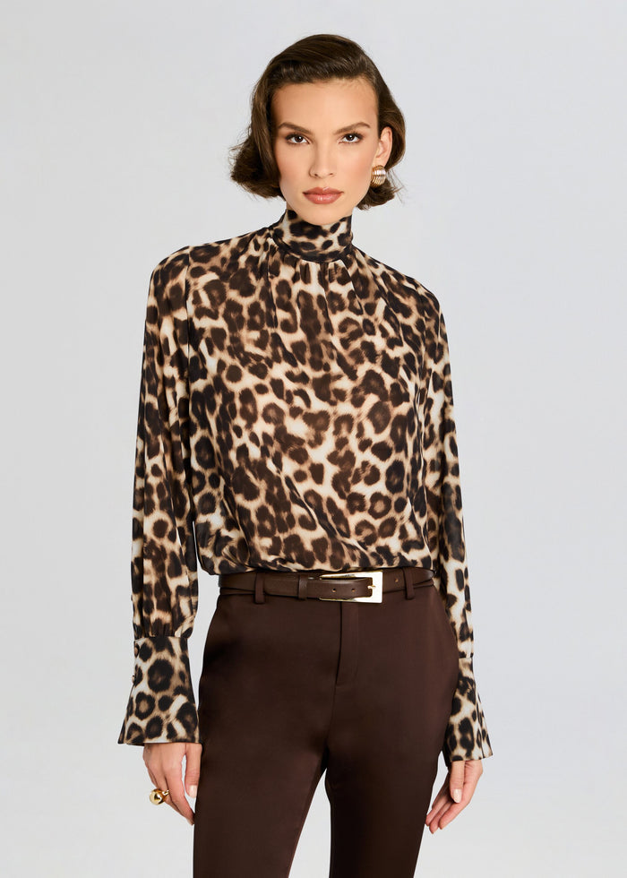Mary Top