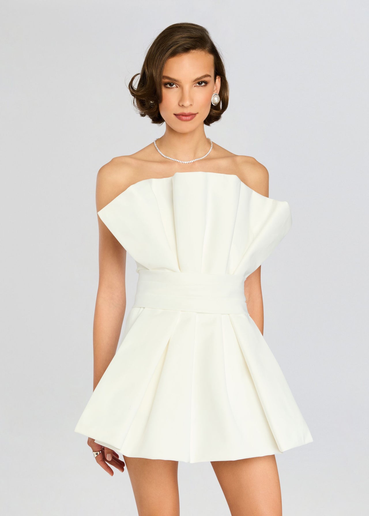 retrofete white dress Retrofête Women's Lucie - and a V Anastasia Sequin Feather Dress –