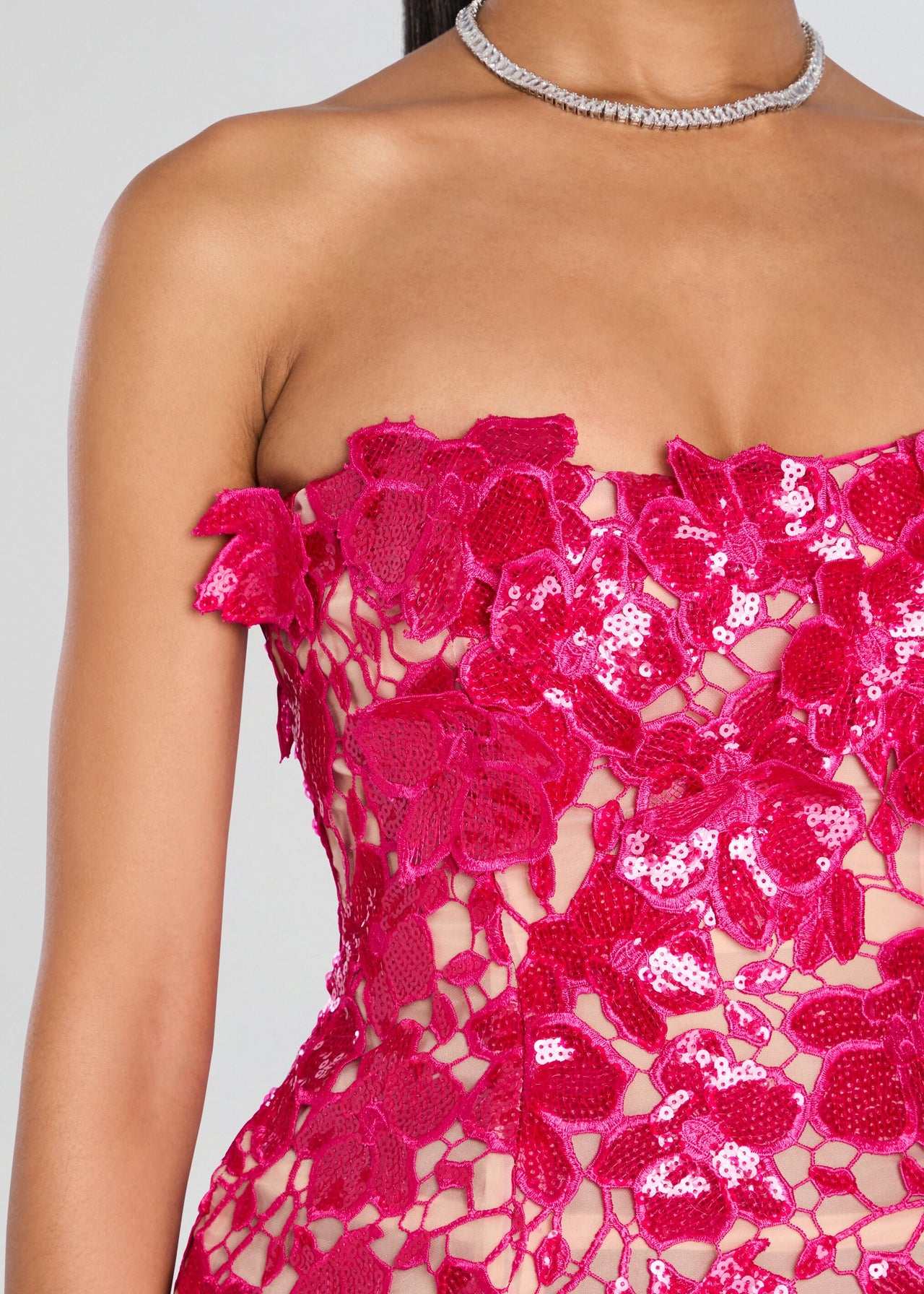 Alira Lace Dress  Retrofete