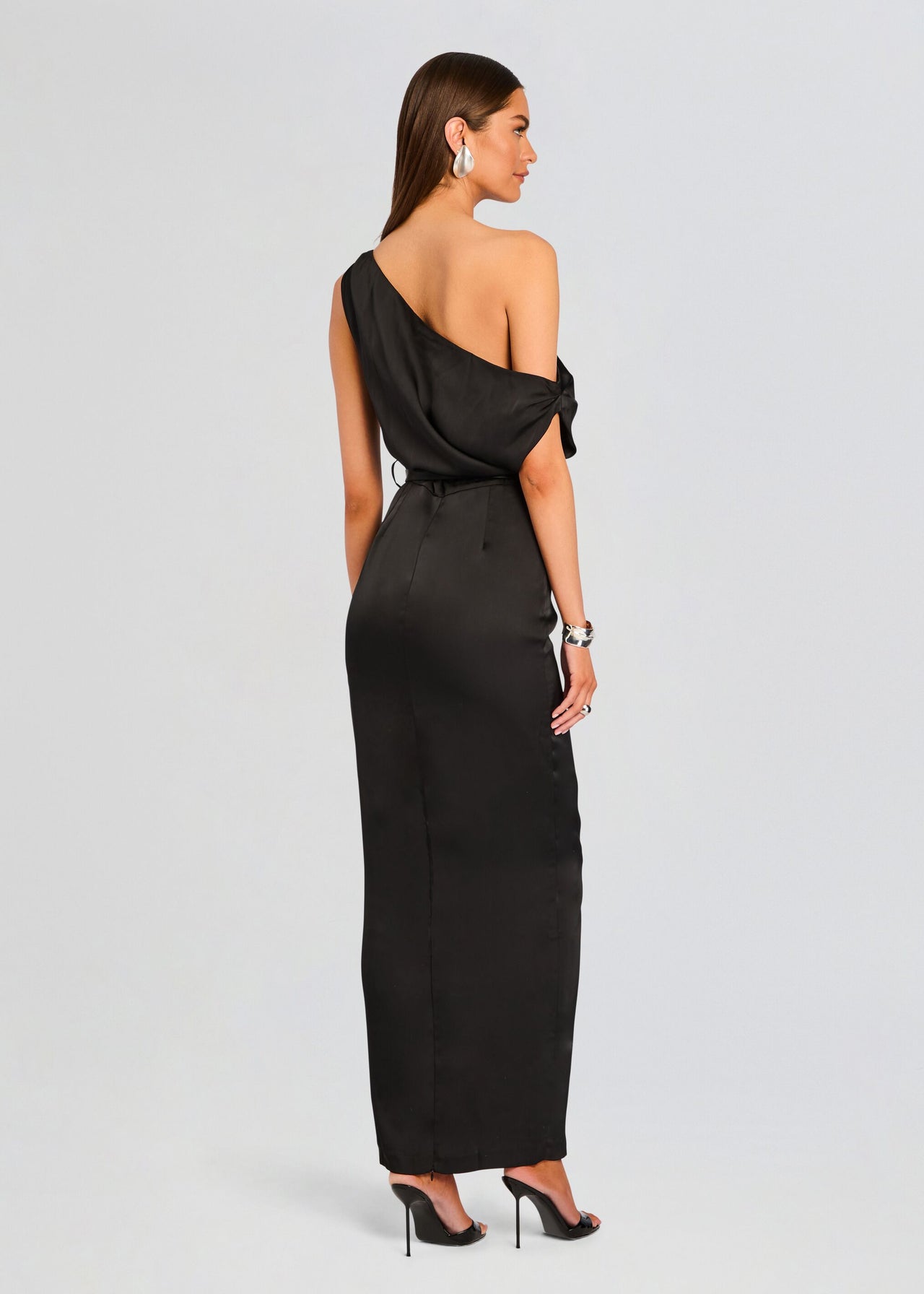 parker maxi dress Off The Shoulder – Retrofete True to size SIZE:ONESIZE 4-22 no-returns:2026-03-24_2028-07-27 Authentic 3-Eye Lug Handsewn