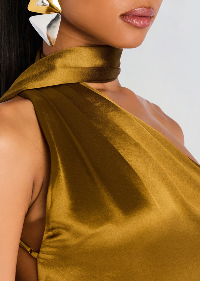 Kelsa Dress media 3 of 5