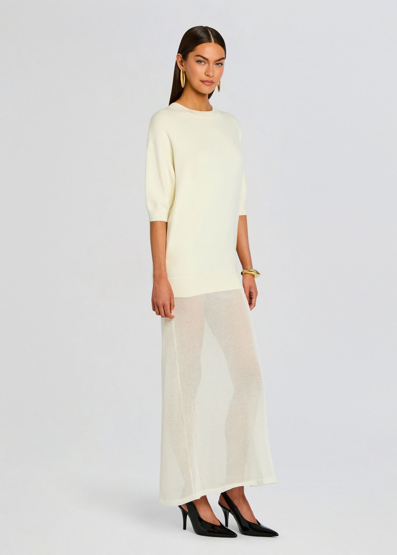 chinese dress ladies Seroya Arwen Maxi Dress in IVORY. Size M