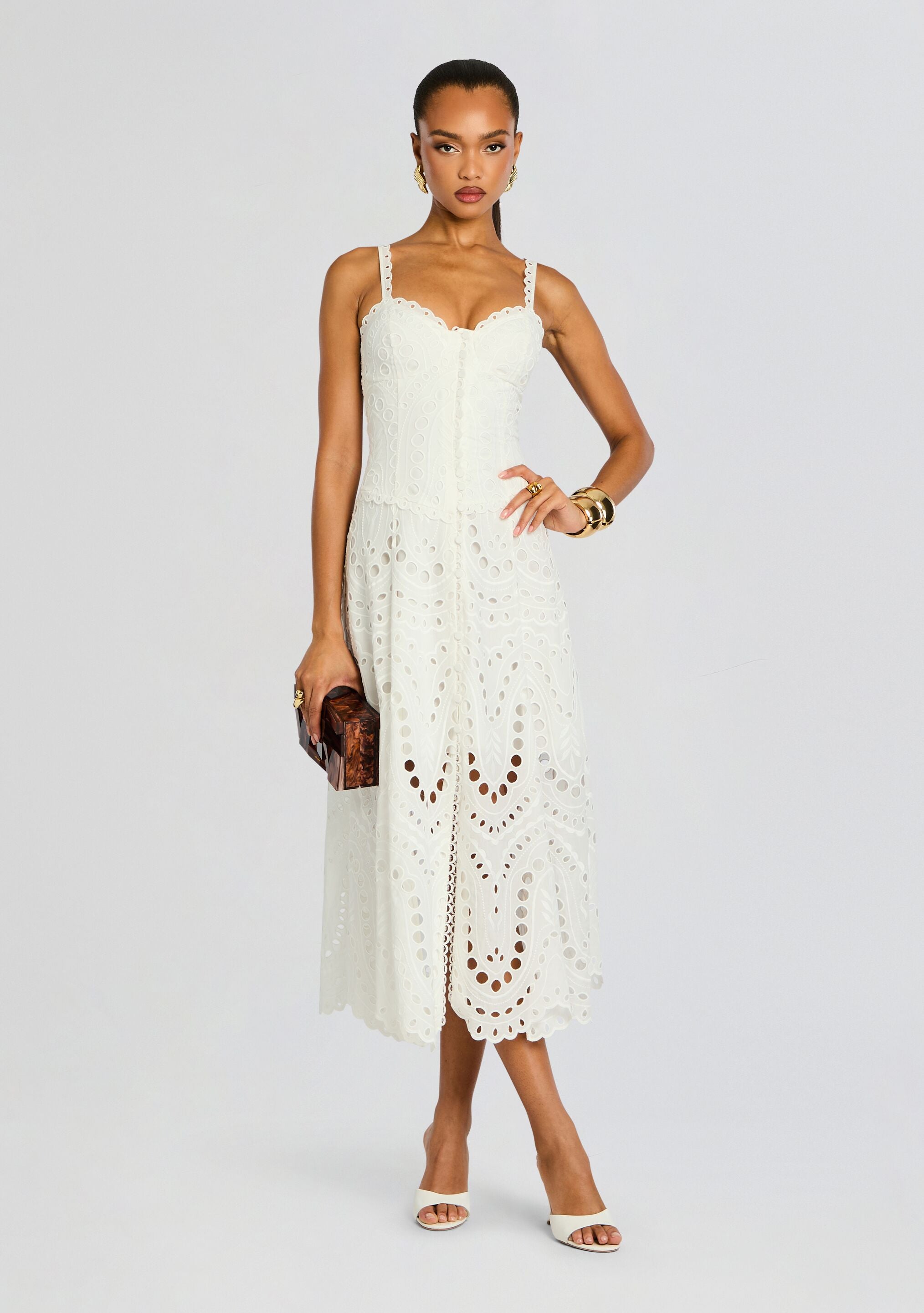 Ecommerce_Crop-25-11-