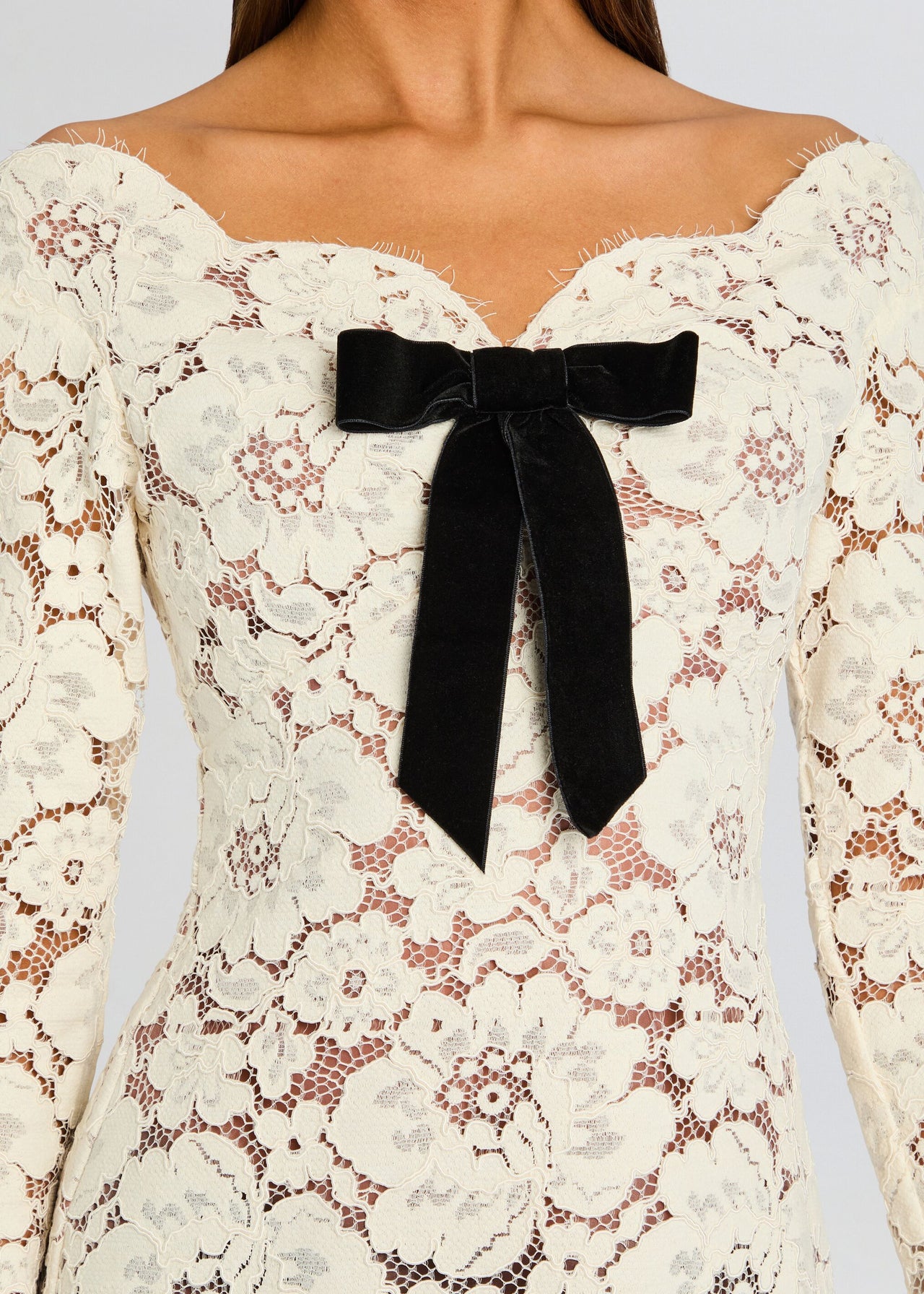 Retrofête Perdita Lace Dress | Off White | Size S