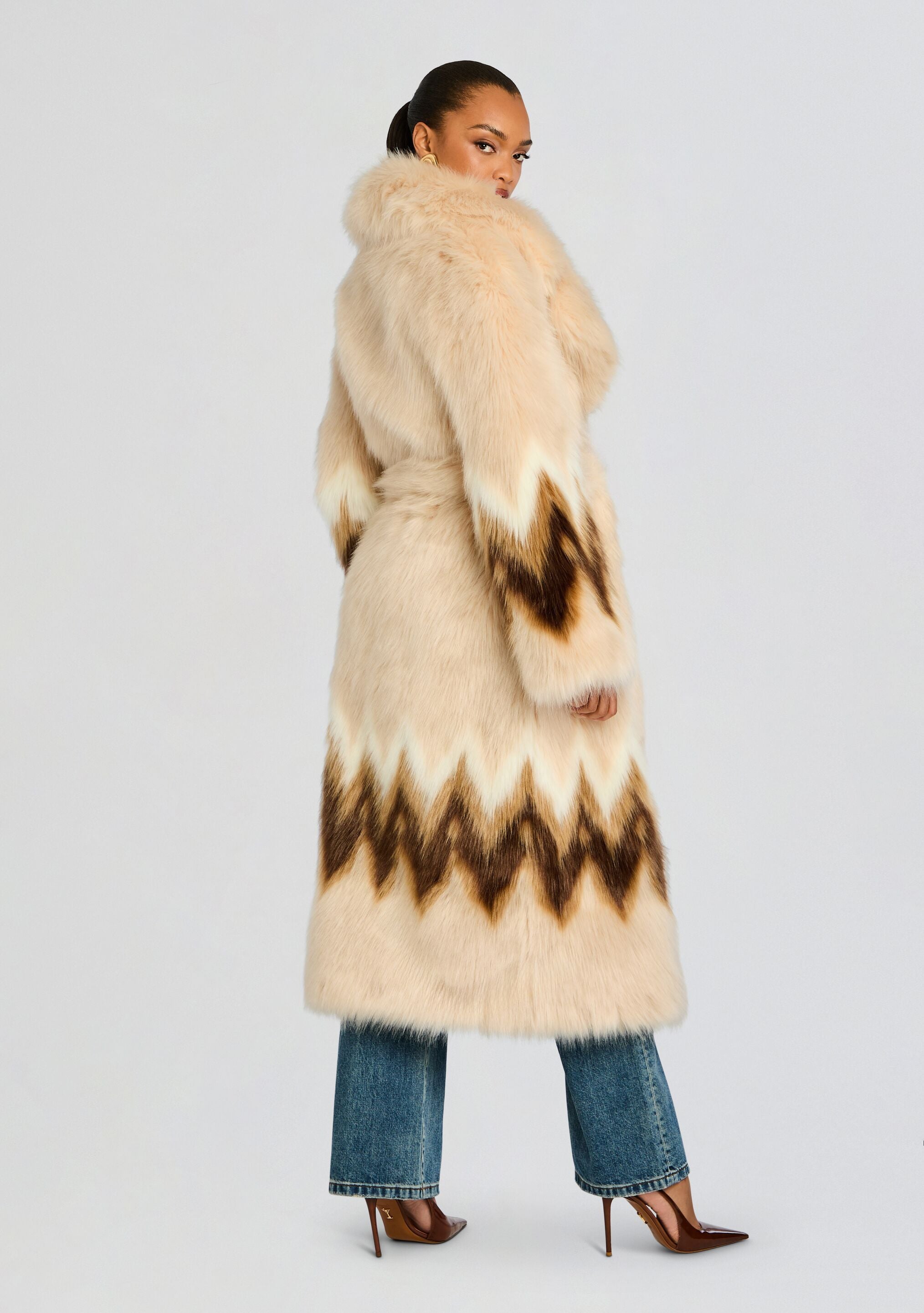 Magali Faux Fur Coat – Retrofete