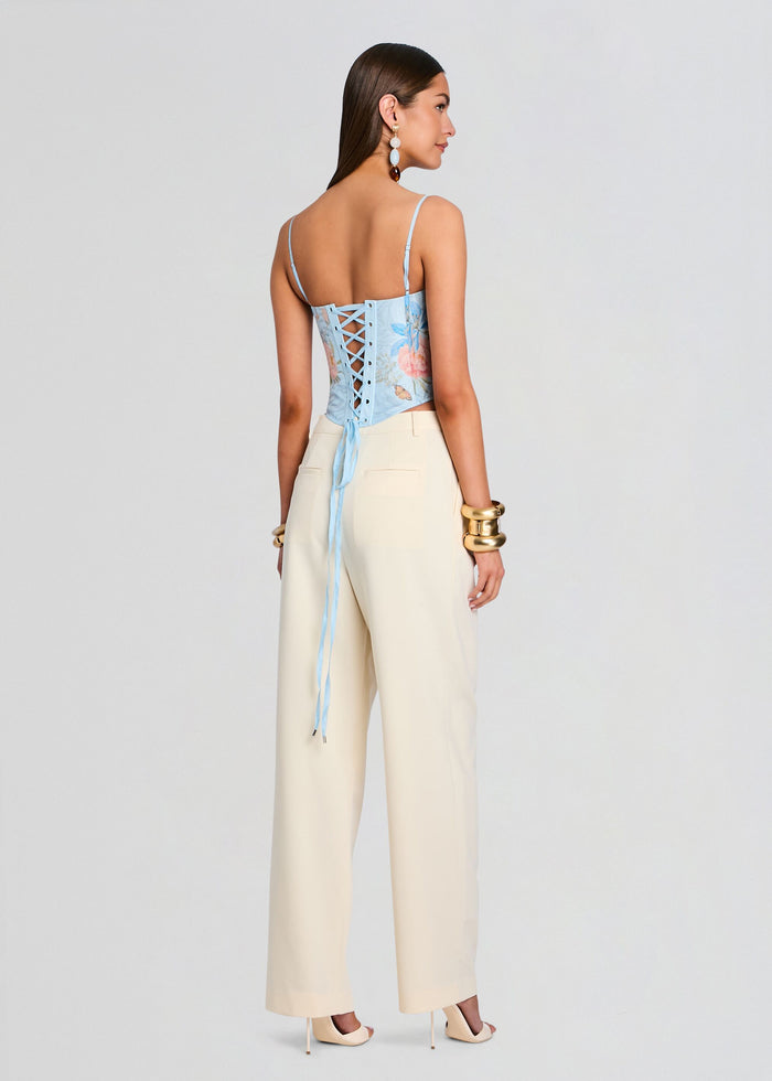 Moxie Top media 4 of 5