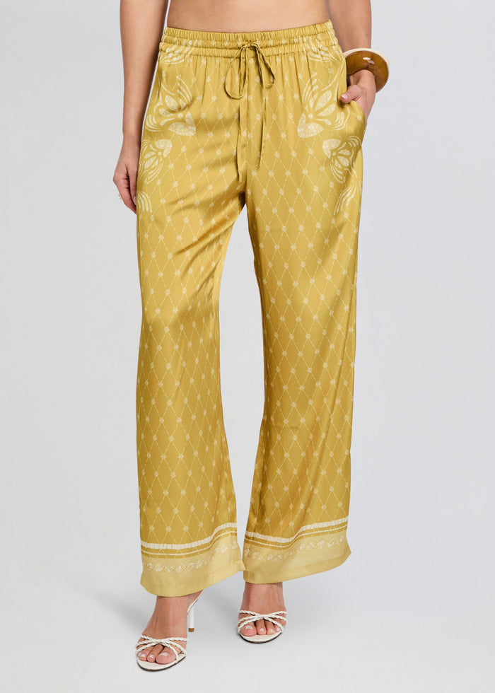 Macey Pant media 1 of 5