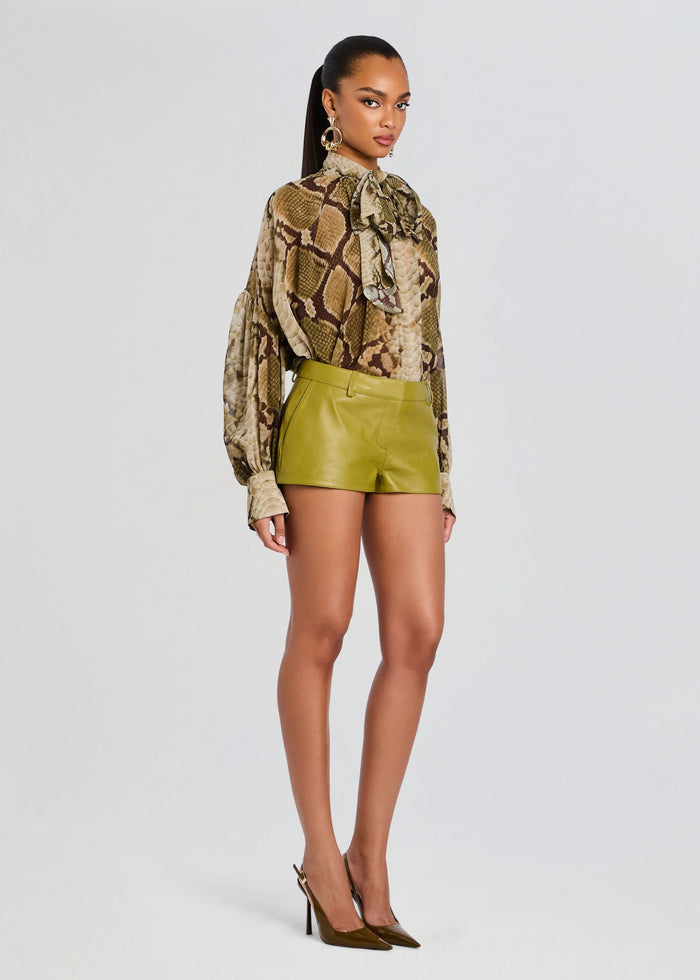 Valesia Leather Short media 4 of 5