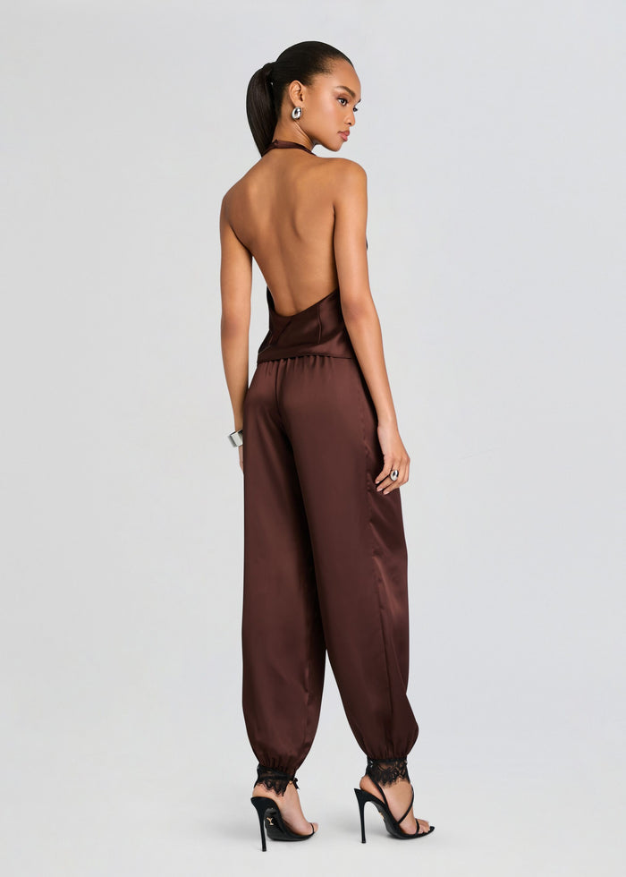 Priya Pant media 5 of 5