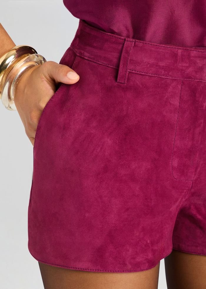 Naya Suede Leather Short media 3 of 5