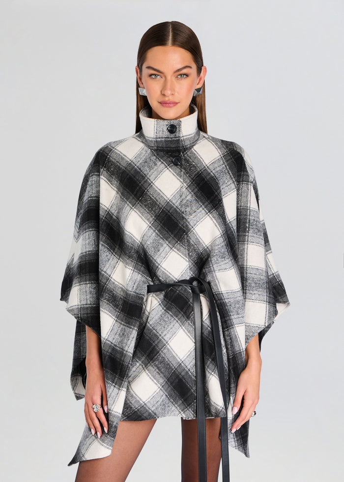 Rona Cape media 1 of 5