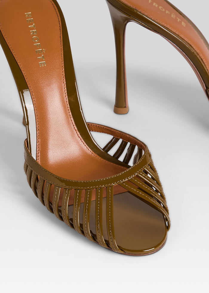 Allistair Sandal media 3 of 5