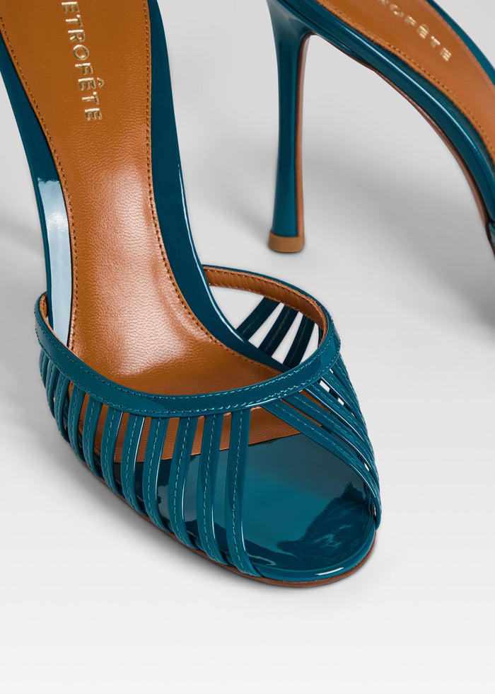 Allistair Sandal media 3 of 5