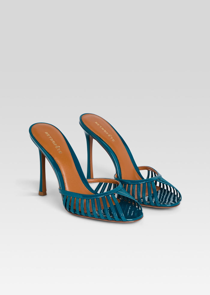 Allistair Sandal media 4 of 5