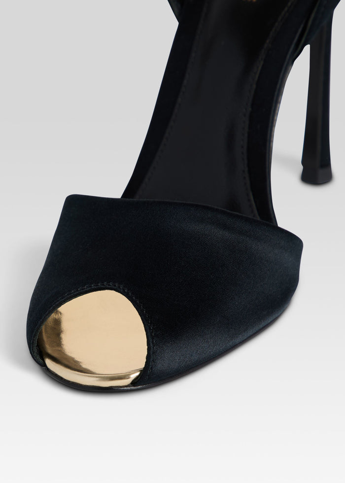 Ambrosia Sandal media 3 of 5