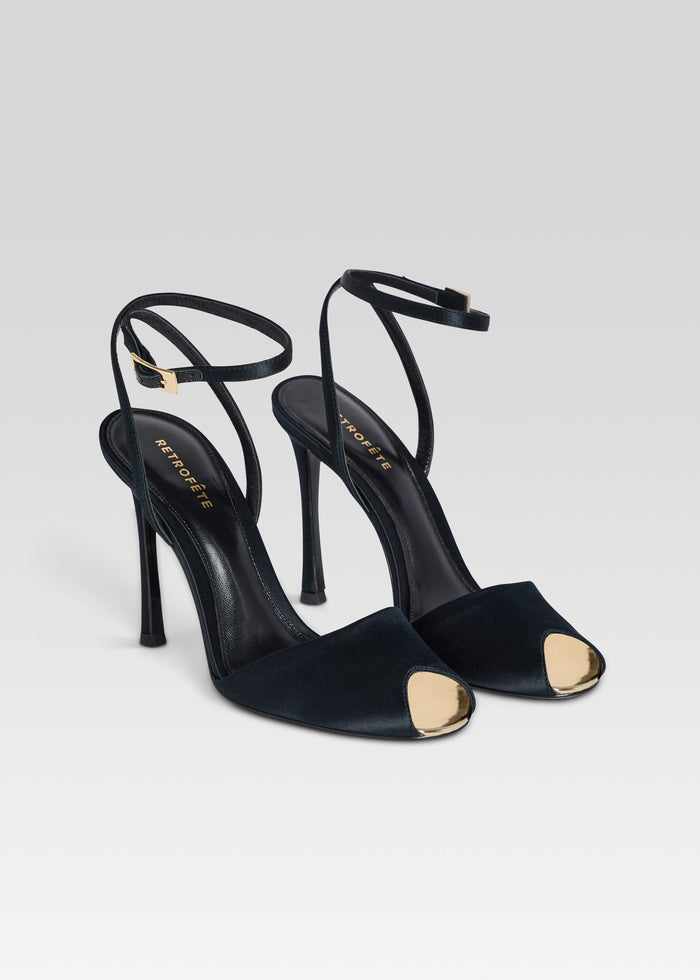 Ambrosia Sandal media 4 of 5