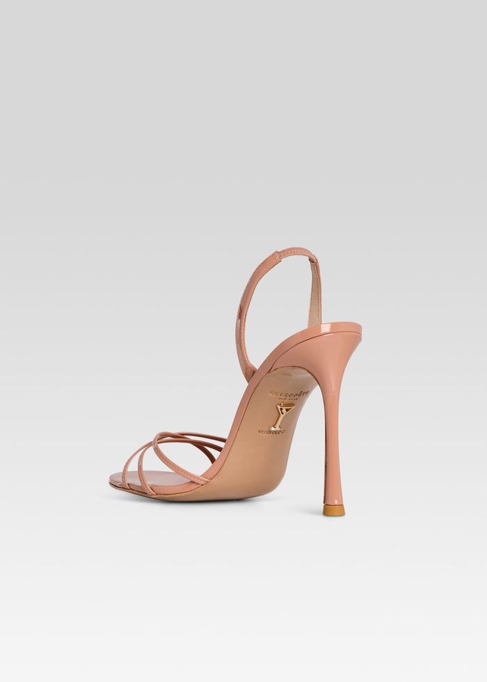Anabel Sandal media 5 of 5
