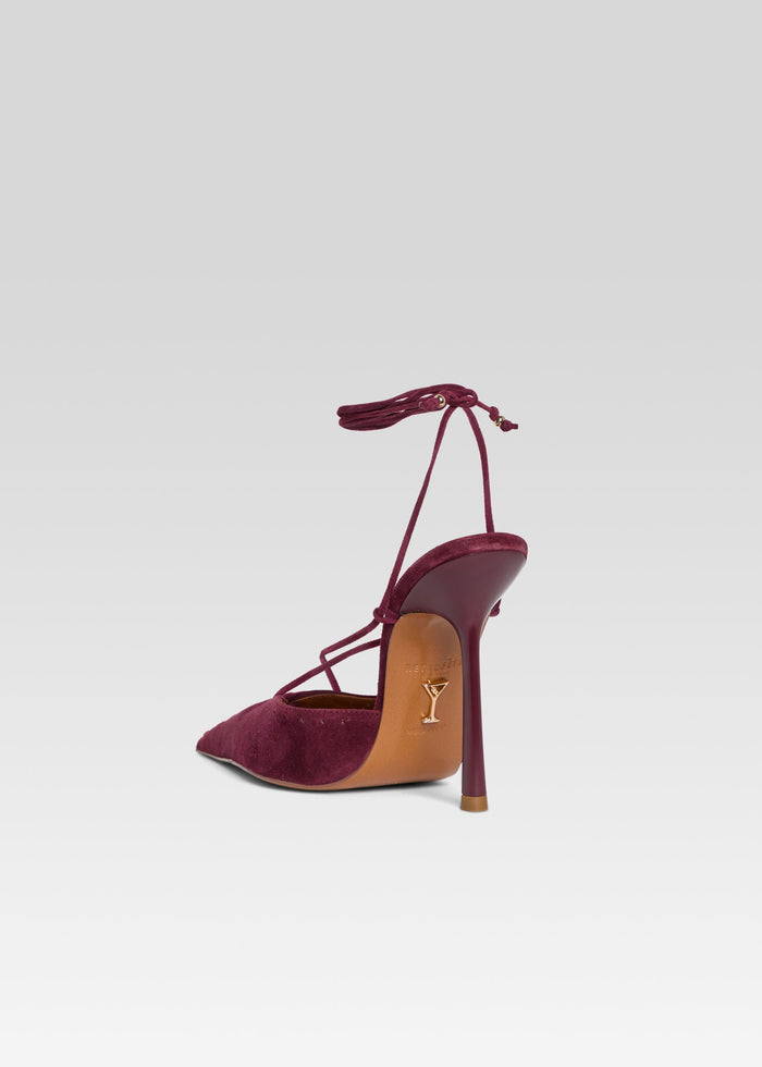 Cornelia Heel media 5 of 5