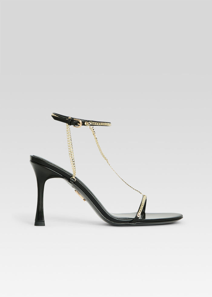 Finny Sandal media 1 of 4