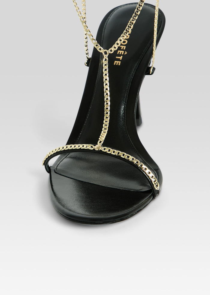 Finny Sandal media 2 of 4