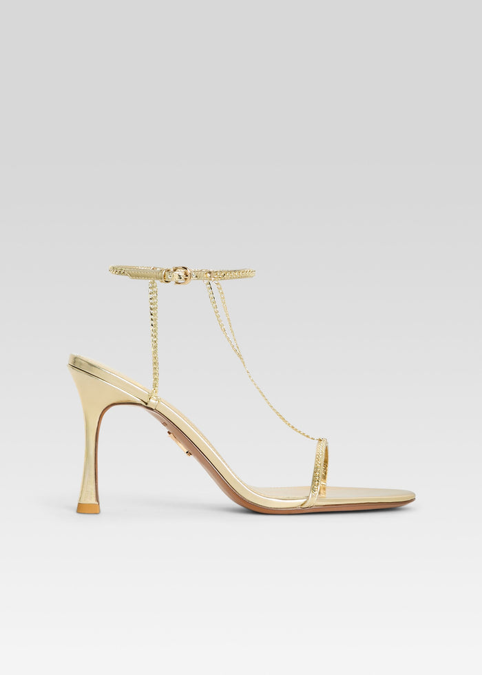 Finny Sandal media 1 of 4