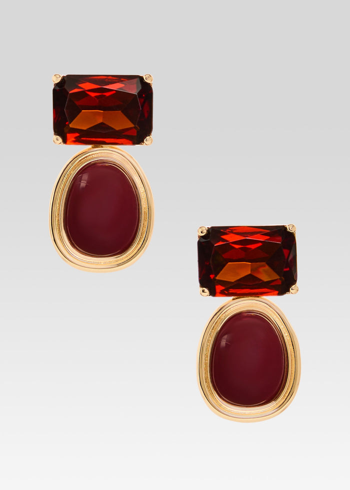 Beth Earrings media 1 of 4