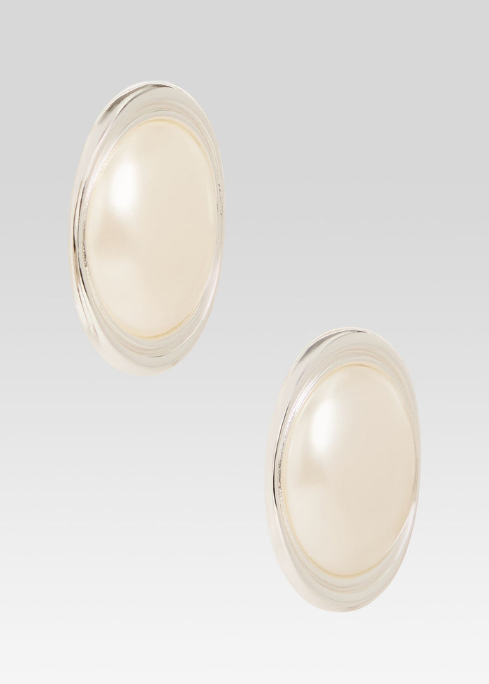 Sanaa Earrings media 3 of 4
