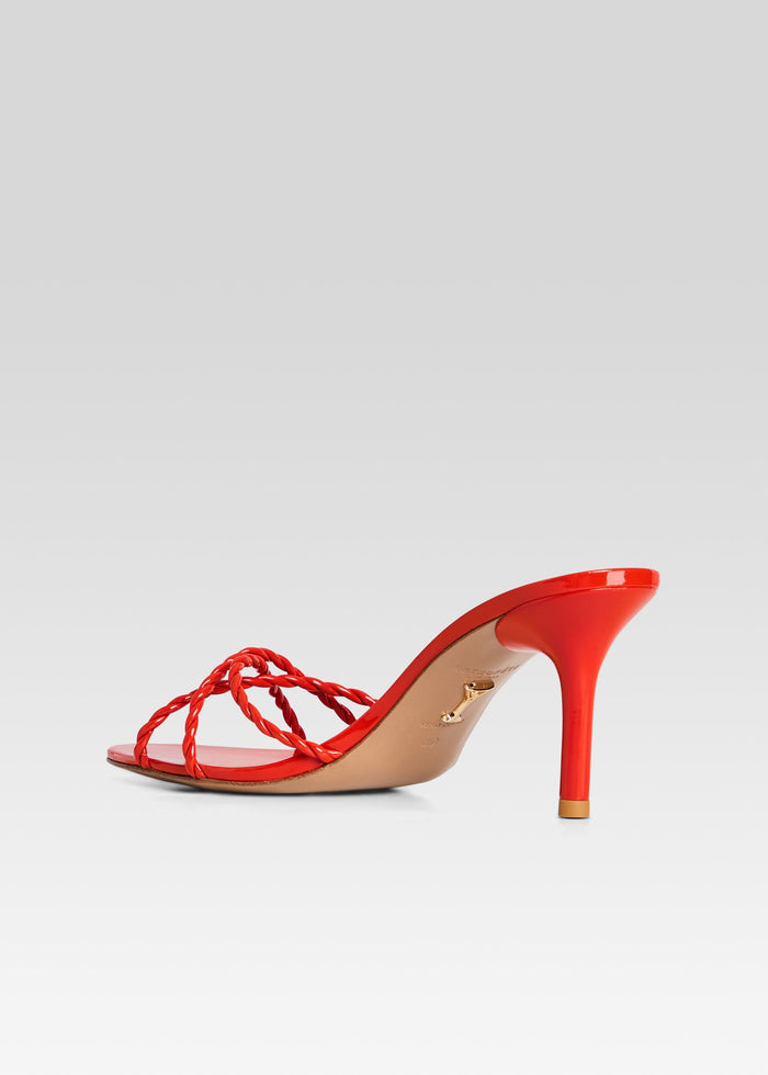 Karolina Sandal media 5 of 5