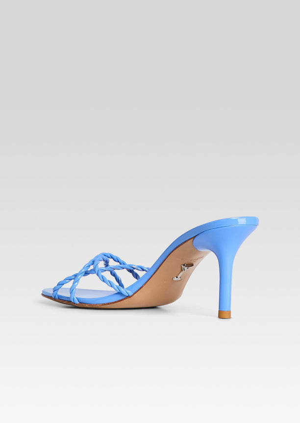 Karolina Sandal