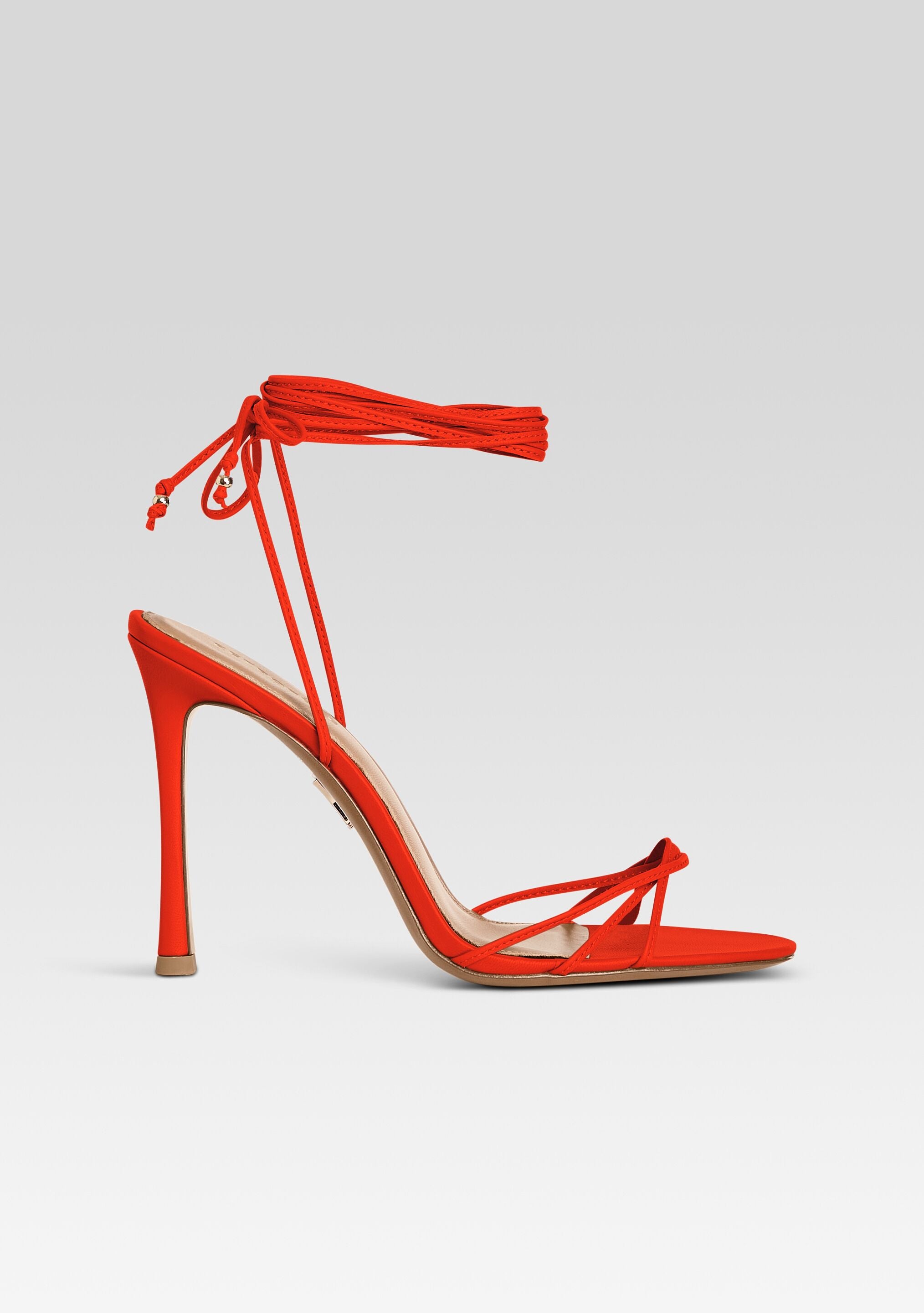 Lucia Sandal – Retrofete