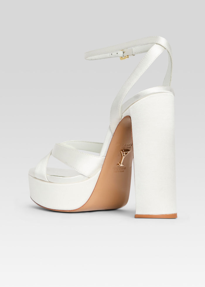 Melodia Platform Sandal media 5 of 5