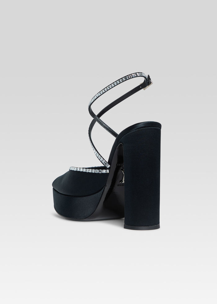 Maia Platform Sandal media 5 of 5