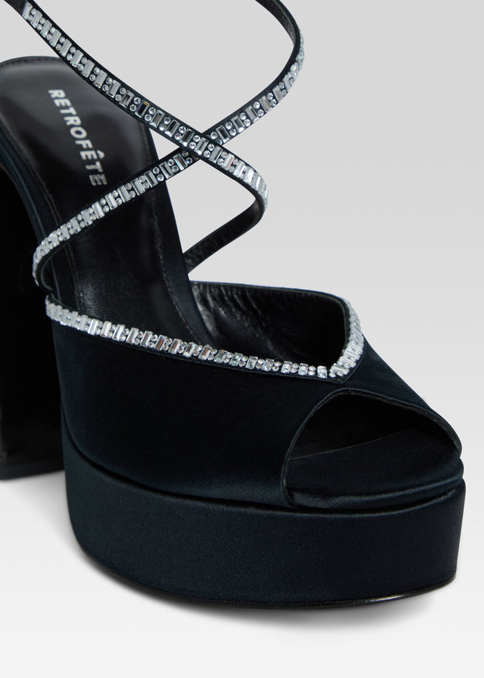 Maia Platform Sandal media 3 of 5