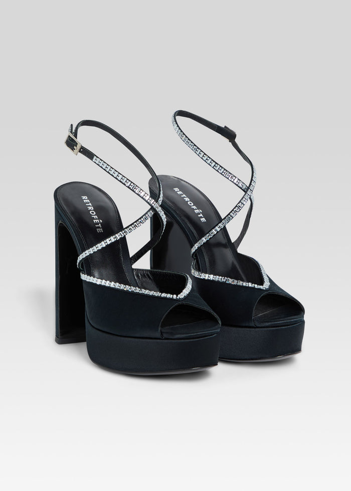 Maia Platform Sandal media 4 of 5