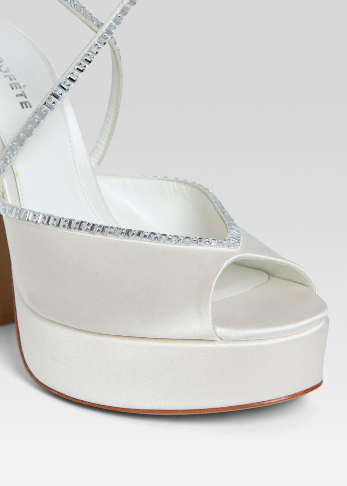 Maia Platform Sandal media 3 of 5