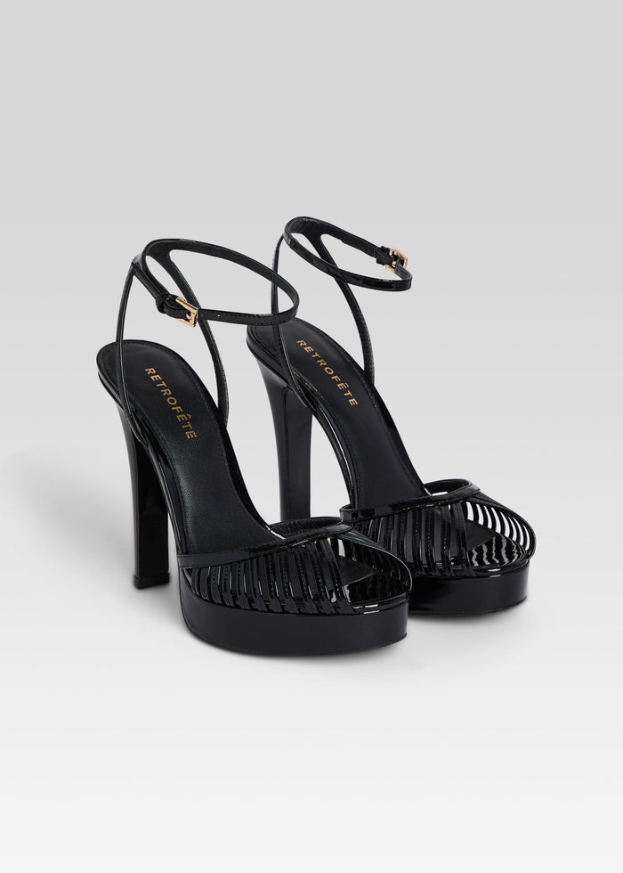 Manolia Platform Sandal media 3 of 4