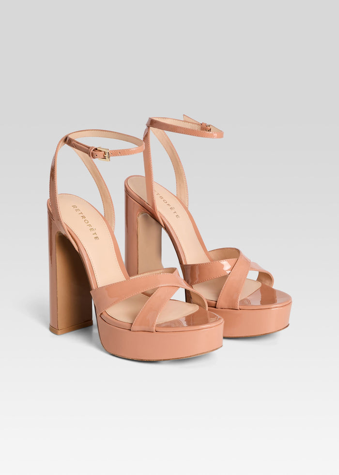 Melodia Platform Sandal media 4 of 5