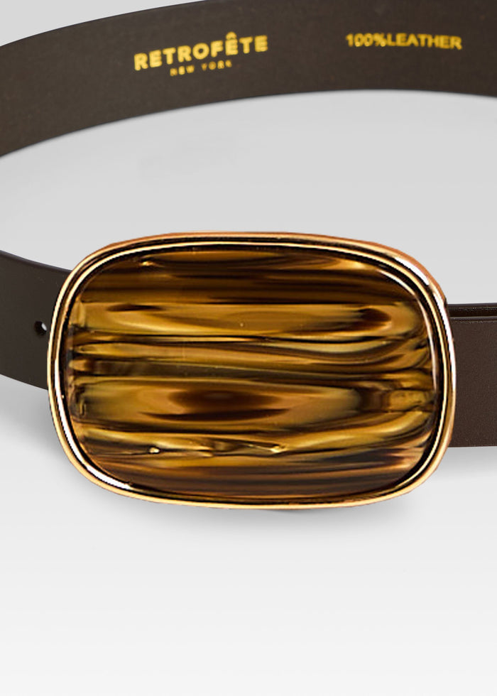 Close up of the amber tortoiseshell buckle on the Parlow Belt media 3 of 3