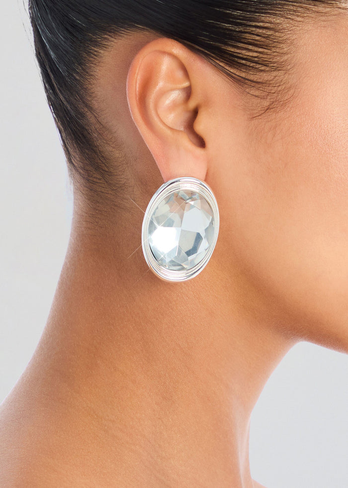 Salma Earrings media 2 of 4